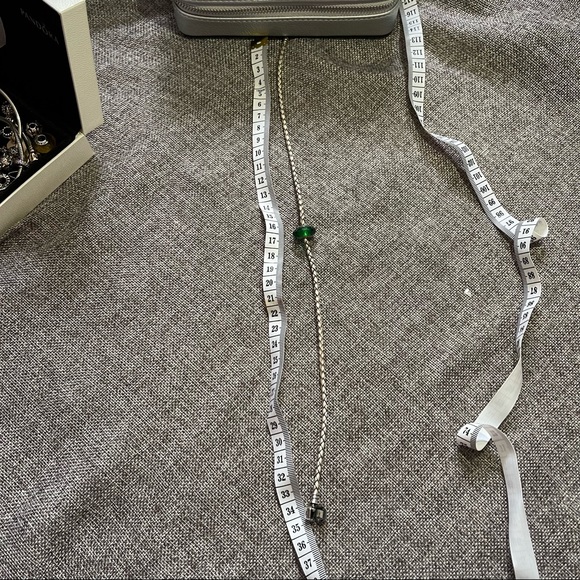 Pandora leather bracelet with a charm - Picture 5 of 5